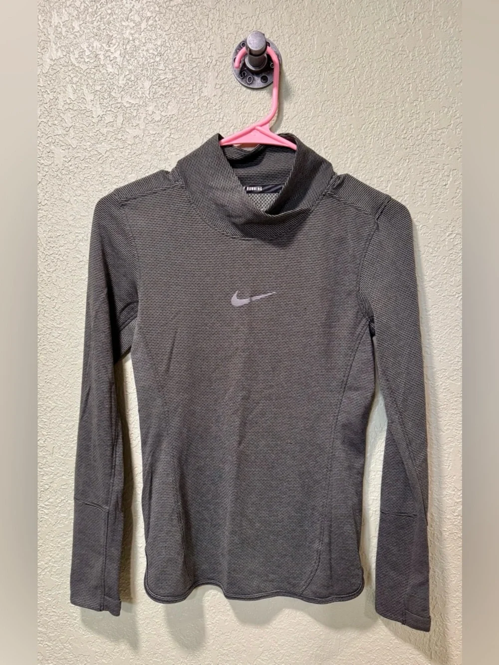Nike Aeroreact Olive Green Running Top size XS